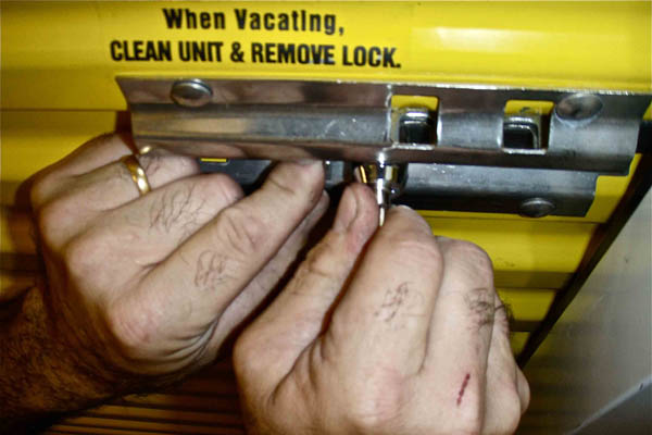 lockweb