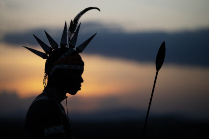 Samburu-Warrior-Silohoute-DSC_1537