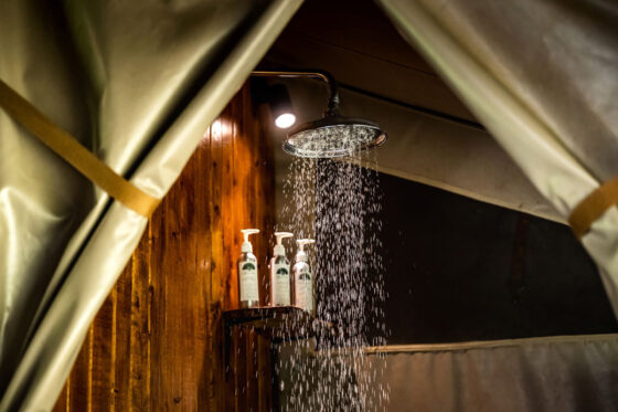 Offbeat-Mara-Camp-shower